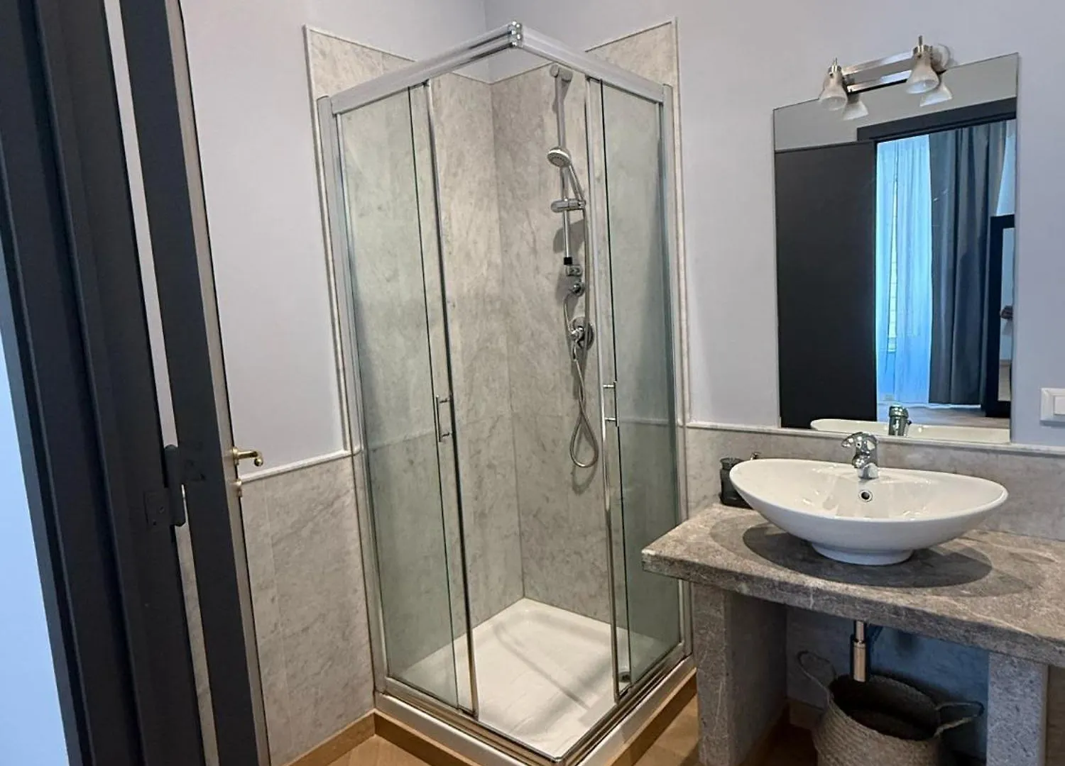 Mazzini Suites Palermo Alojamento de Acomodação e Pequeno-almoço